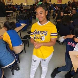 Meet your Posher, Arielle